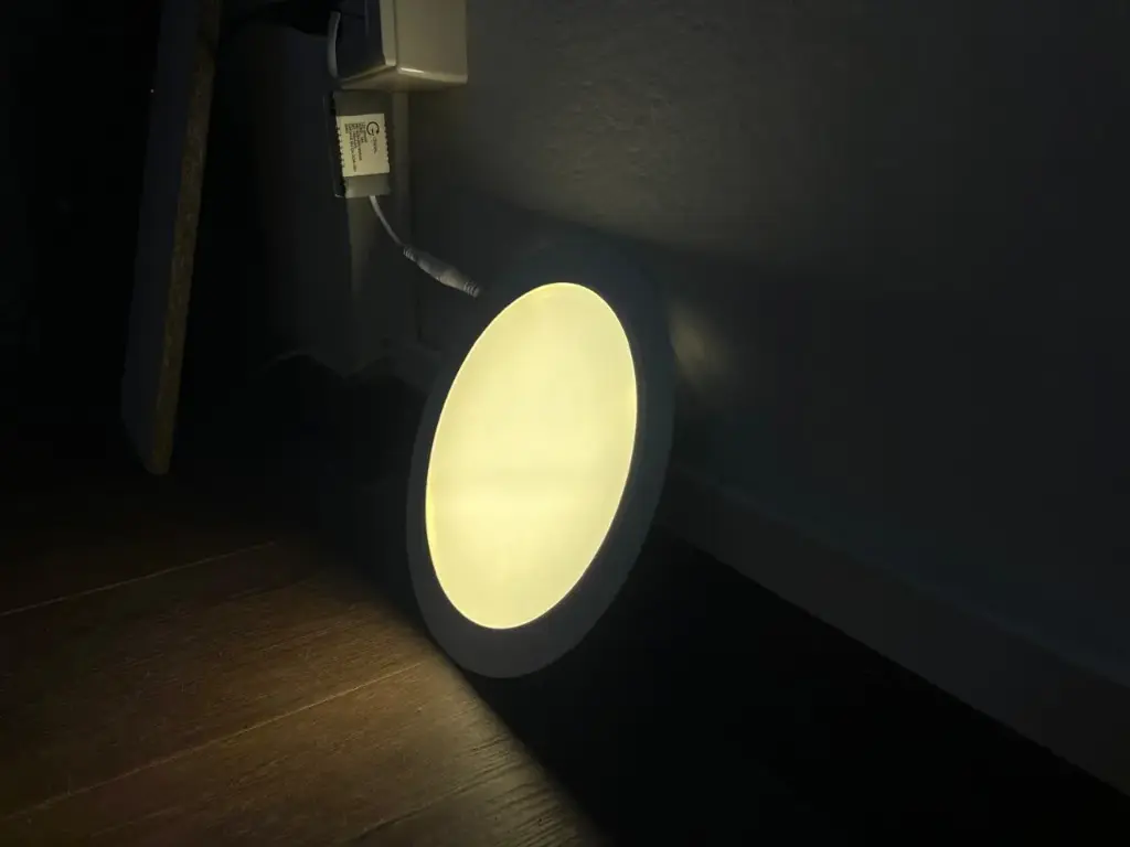 [02.001.0129] Panel 18W redondo 3200k (Cálido)