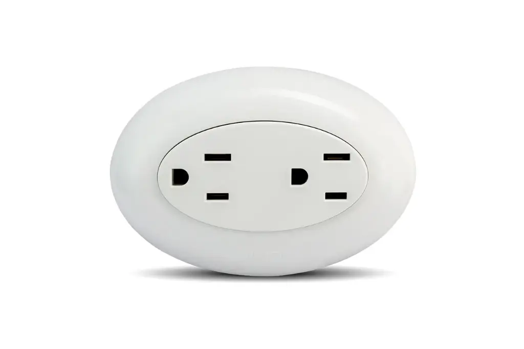 [CLI20105] Tomacorriente sobrepuesto Veto (Blanco)