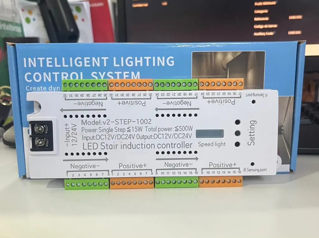 CONTROLADOR 12/24V DC PARA ESCALERAS