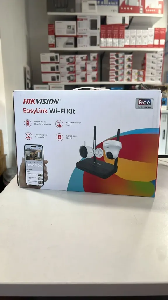 [DS-NKS4245WBTH] KIT DE GRABADOR + 1 CAMARAS WIFI IP TUBO 4MP + 1  CAMARA WIFI IP DOMO 5MP