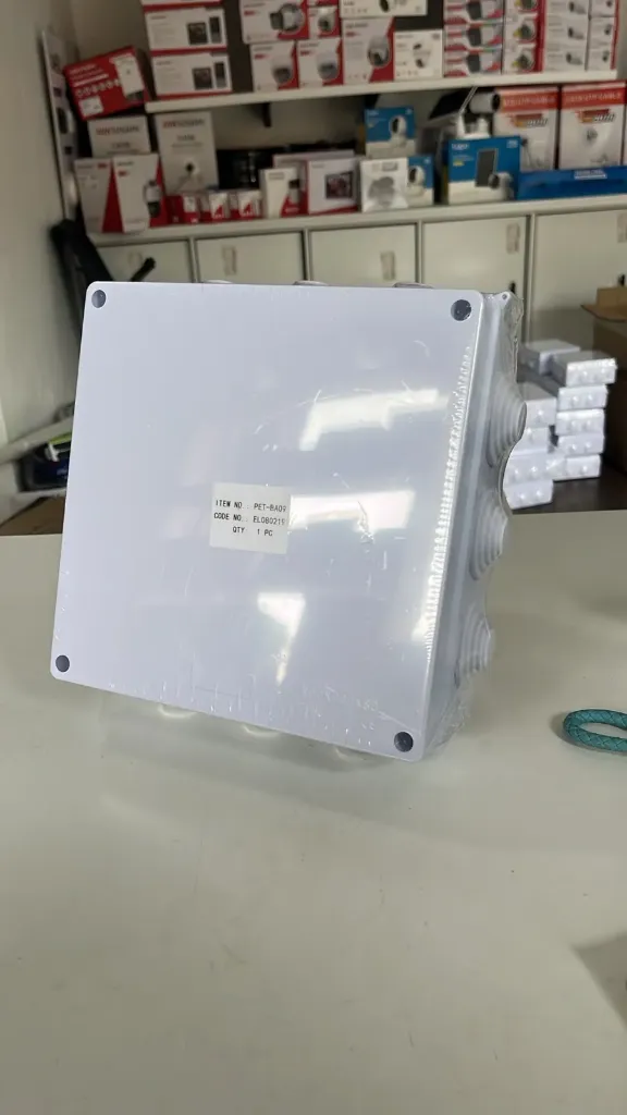 Caja 200*200 plastica IP65